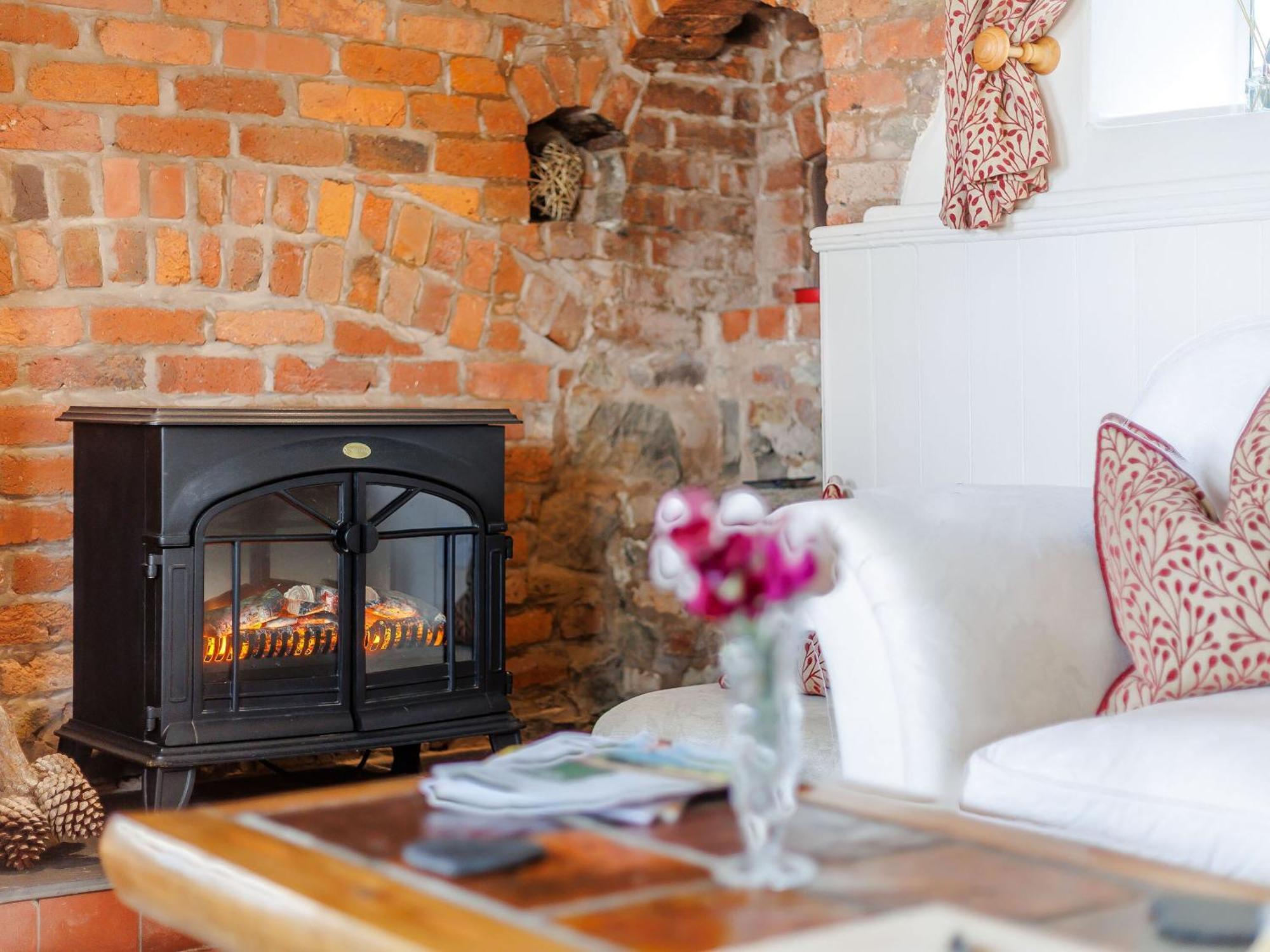 Elsies Cottage Pontesbury 外观 照片